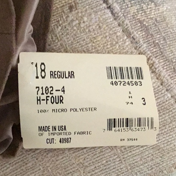 Midweight coat - Picture 8 of 9